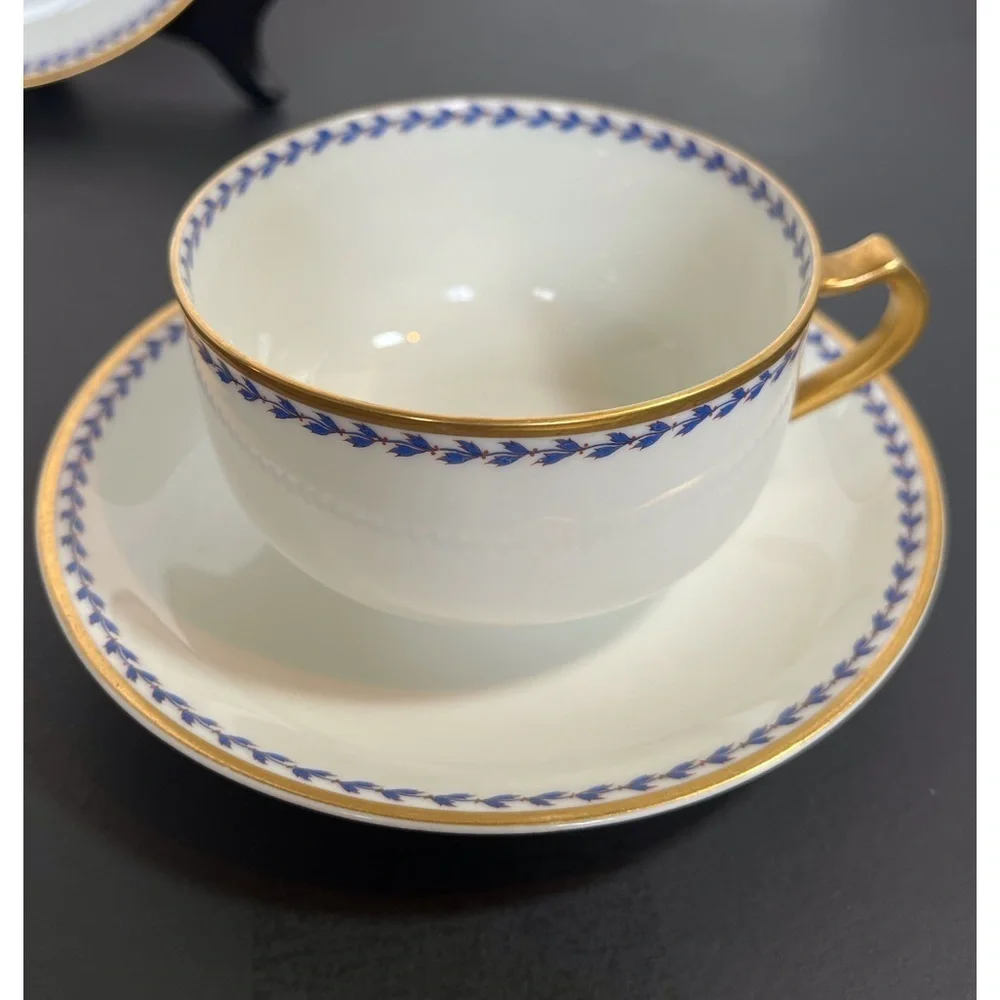 Haviland & Co. Limoges Luncheon Set White with Gold and Royal Blue Ivy Pattern - Picture 7 of 11